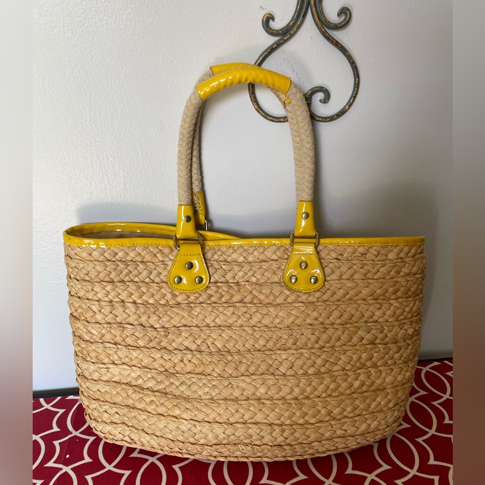 White Stag Straw Bag